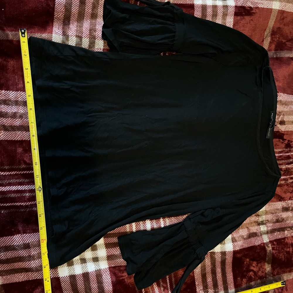 White House black market, XS, very cute.